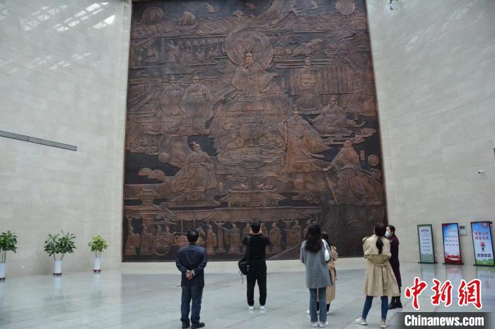 臺灣媒體人:記錄真實的大陸用新聞“情牽兩岸”