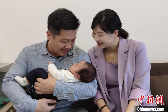 “臺灣高先生和福建馬小姐”有了可愛的“兩岸寶寶”小湯圓。　受訪者供圖