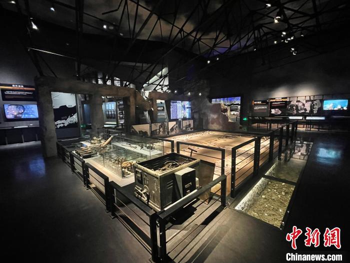 侵華日軍第七三一部隊(duì)罪證文物展示?！『骷t 攝