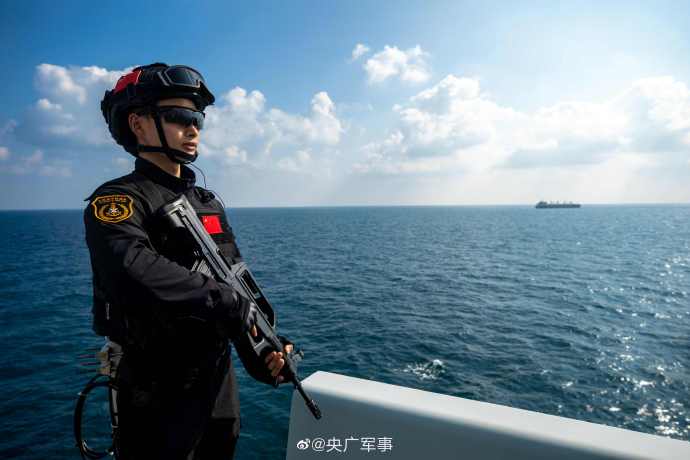 001SX8hXly1h9haj9es50j656o3ggkgw02 001SX8hXly1h9haj9es50j656o3ggkgw02