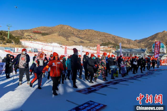 通訊：“冷資源”不冷，內(nèi)蒙古打造冰雪版的“詩(shī)與遠(yuǎn)方”