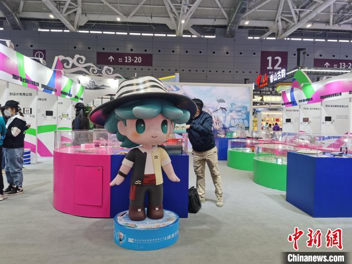 深圳文博會(huì)上的澳門創(chuàng)意館?！∴嵭〖t 攝