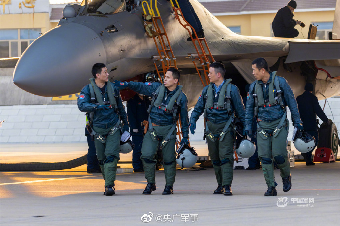 001SX8hXly1h9yrv0za3zj60vo0l4qd402 001SX8hXly1h9yrv0za3zj60vo0l4qd402