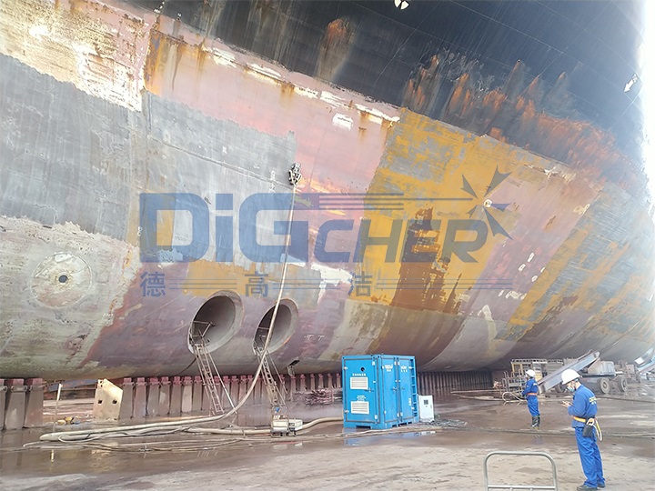 1673923636979980.jpg CR4D船舶除銹爬壁機(jī)器人弧面作業(yè).jpg