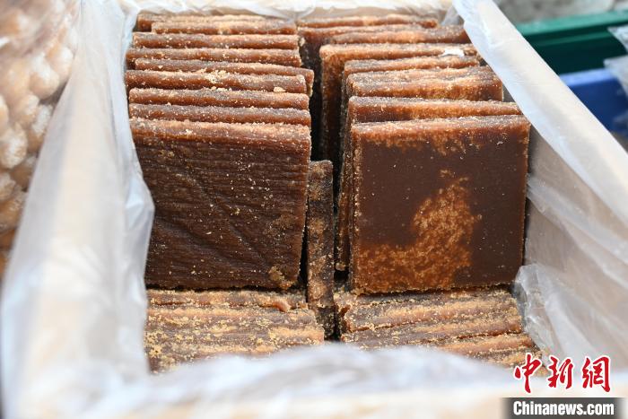 散裝古法紅糖?！∮嗌强?攝