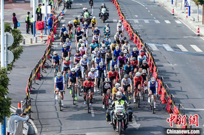 2022環(huán)粵港澳大灣區(qū)城市自行車挑戰(zhàn)賽江門恩平站鳴槍