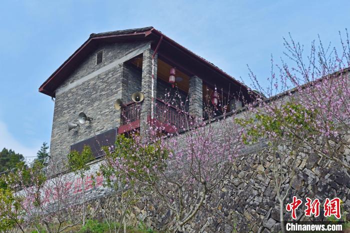 吳峰村一角。　褚子強(qiáng) 攝