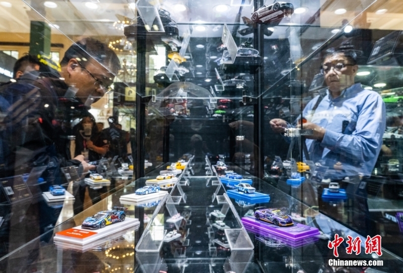 展品薈萃中國國際模型博覽會 觀眾置身仿真世界