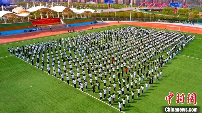 甘肅平?jīng)銮苏b經(jīng)典：品味隴韻書(shū)香穿越千年對(duì)話先賢