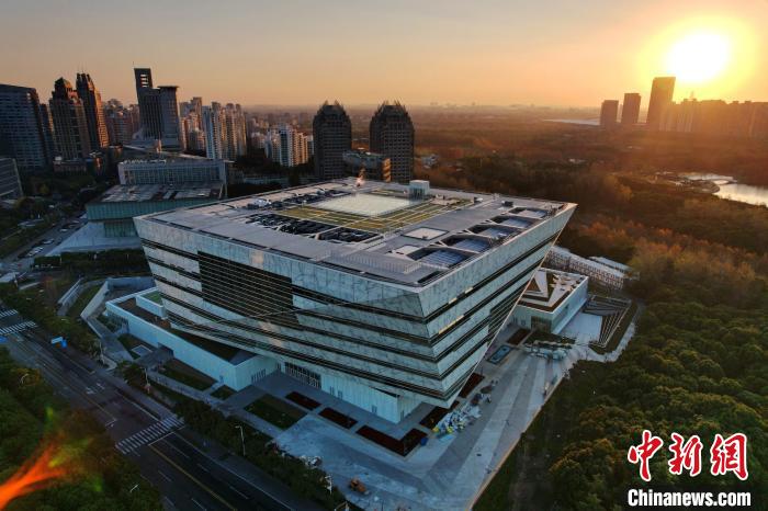 上海圖書館東館?！∩虾D書館 供圖