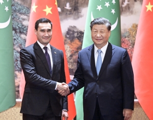 習(xí)近平會(huì)見土庫(kù)曼斯坦總統(tǒng)別爾德穆哈梅多夫