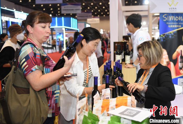 經(jīng)濟(jì)觀察：第三屆中東歐博覽會如何“刷新”合作？