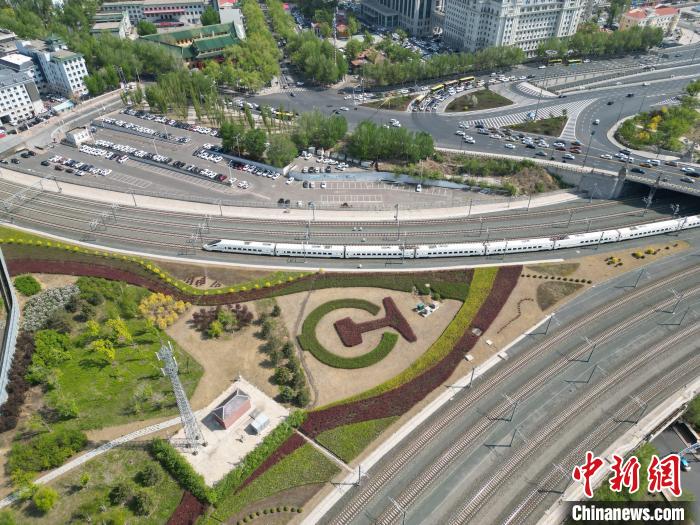 哈鐵管轄高鐵動車組?！《抛趶?攝