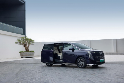 “寧勁智遠(yuǎn)”重豎新能源豪華MPV標(biāo)準(zhǔn)，傳祺E9正式上市