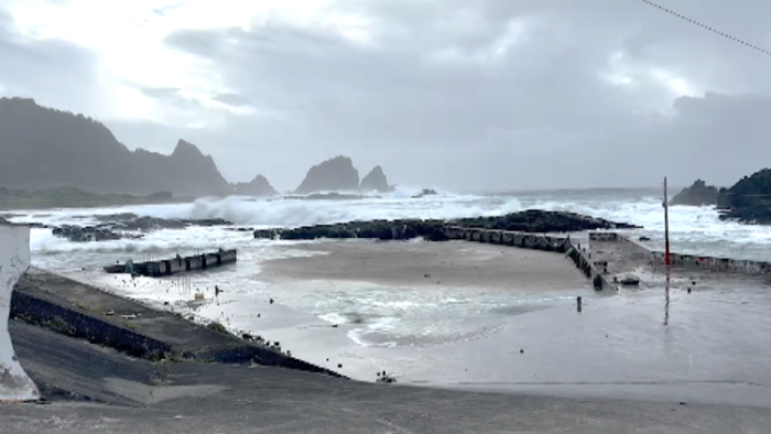 “瑪娃”臺風(fēng)逼近 “瑪娃”臺風(fēng)逼近