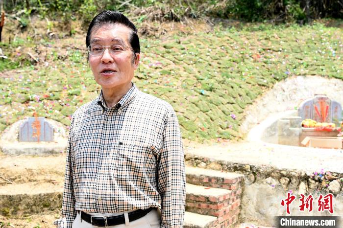 6月2日，張榮恭在大陸祖籍地祭祖儀式結(jié)束后接受<a target='_blank' href='/' >中新網(wǎng)</a>記者獨(dú)家采訪。　張金川 攝