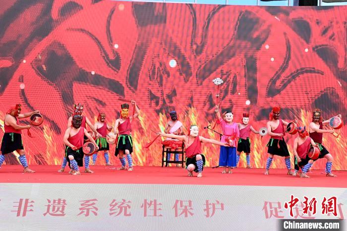 泰寧大源儺舞《祈豐年》。　張金川 攝