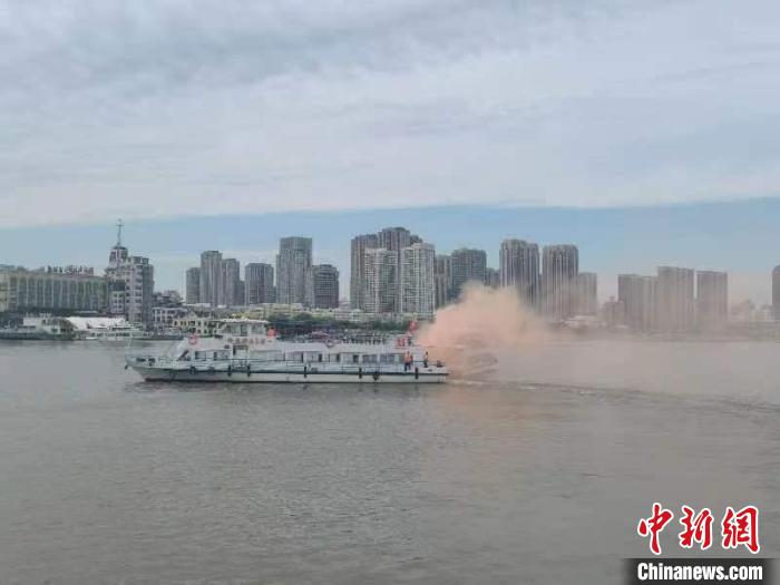 演練現(xiàn)場(chǎng)?！⒌とA 攝