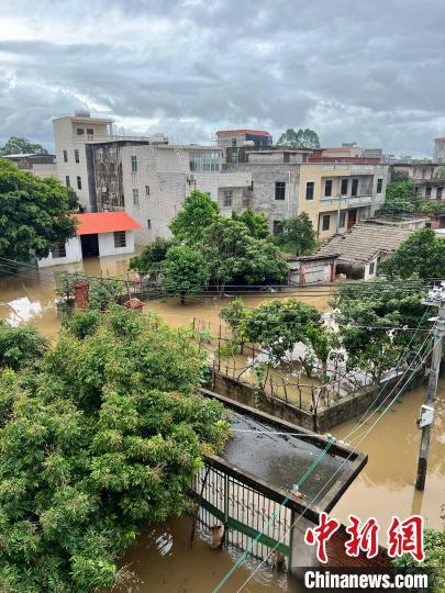 居民房屋受災(zāi)?！∈茉L者供圖