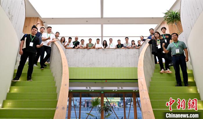 在空間設(shè)計(jì)上，YSPACE秉持“開放、共享、融合”的理念?！∩虾F(tuán)市委供圖