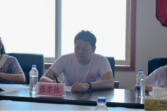 攸縣蓮塘坳鎮(zhèn)政府同湖南師范大學(xué)商學(xué)院保險助農(nóng)實踐團召開座談會