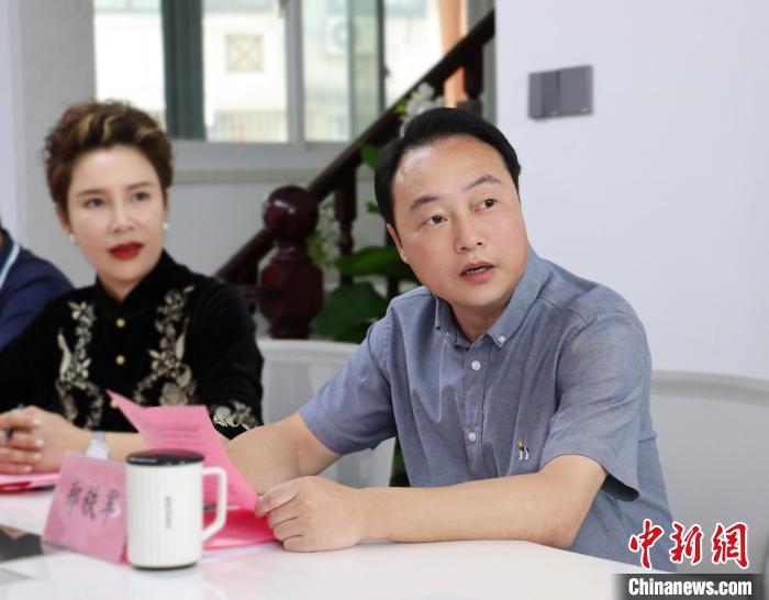 寧德市臺港澳辦主任鄭鐵軍致辭。　呂若萱 攝