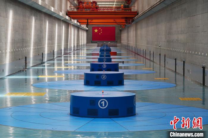 三峽左岸電廠?！￡愋?攝