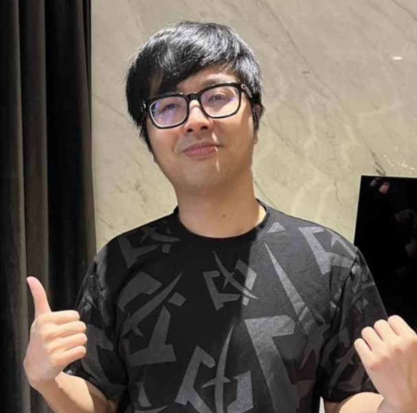 丁特向民進(jìn)黨“道歉”的貼文引發(fā)網(wǎng)友熱議 丁特向民進(jìn)黨“道歉”的貼文引發(fā)網(wǎng)友熱議