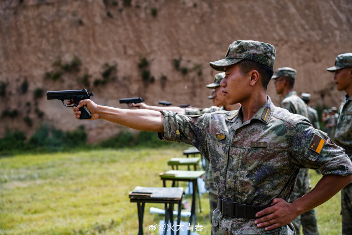 007CeDqNly1hh0i7wb5itj33zk2nsqvc 007CeDqNly1hh0i7wb5itj33zk2nsqvc