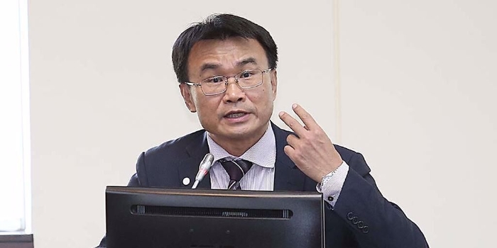 臺當(dāng)局農(nóng)業(yè)主管部門負(fù)責(zé)人陳吉仲。 圖片來源：臺灣“中時新聞網(wǎng)”