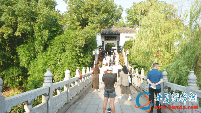 兩岸媒體人參訪石鼓書院。（攝影：虞鷹）