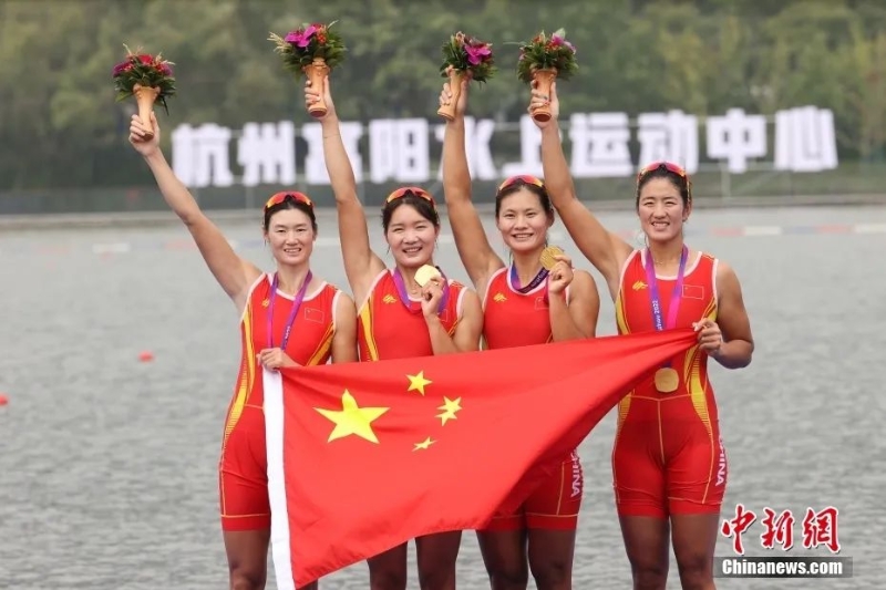 圖為中國隊慶祝勝利。<a target='_blank' href='/'>中新社</a>記者 湯彥俊 攝