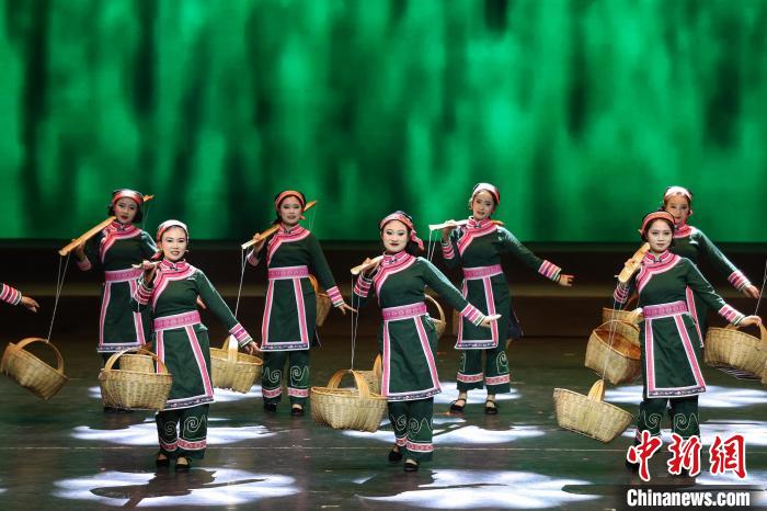 彝族歌舞劇《火之魂》在貴陽(yáng)上演