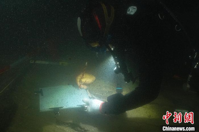 572289_700x700 572289_700x700