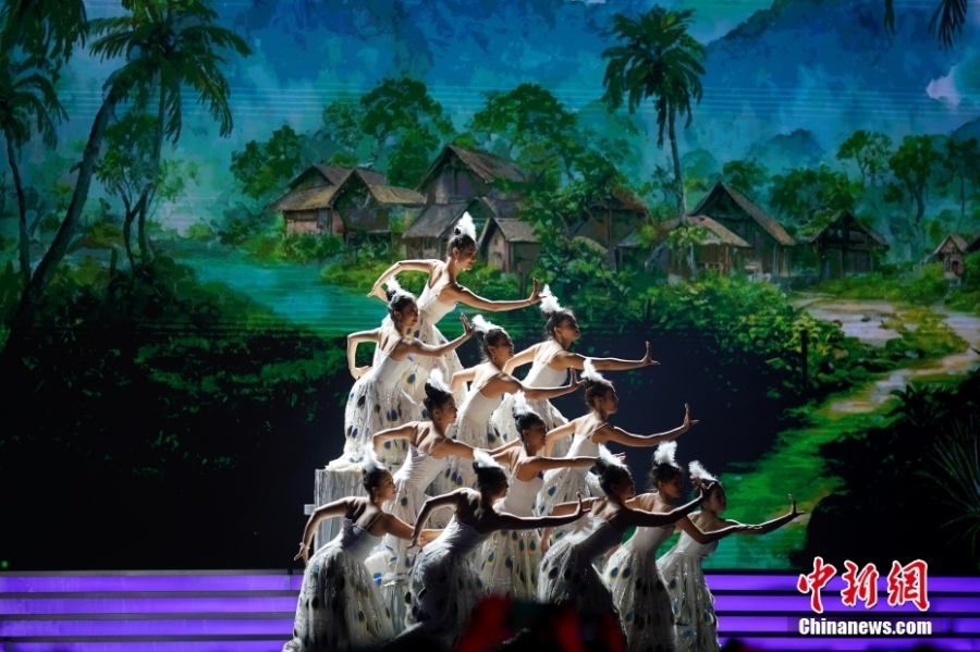 第十一屆瀾滄江·湄公河流域國(guó)家文化藝術(shù)節(jié)在云南西雙版納開(kāi)幕