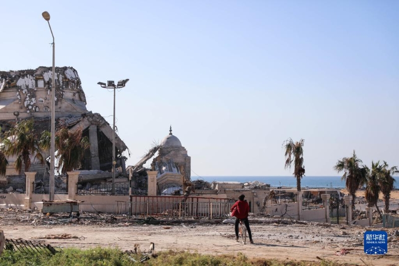 這是11月29日拍攝的?；鹬械募由吵且唤?。（圖源：新華社）