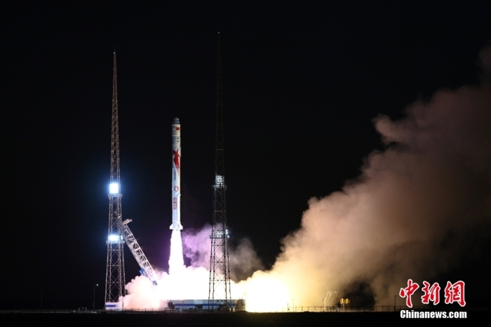 朱雀二號遙三運載火箭發(fā)射成功。汪江波 攝