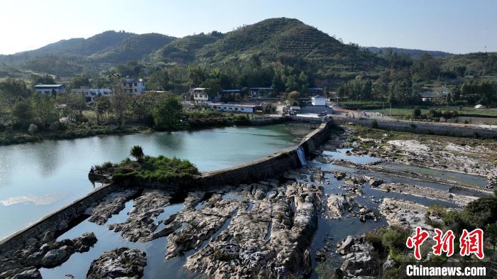 白霓：石枧堰一角(資料圖)。吳淘淘 攝