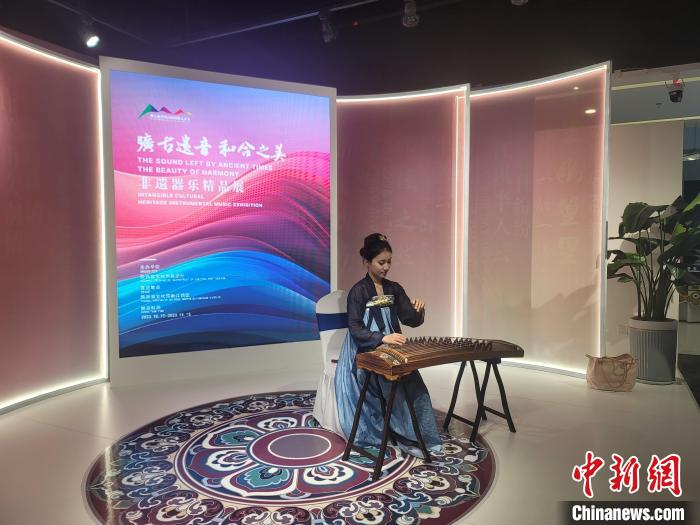 絲綢之路非遺器樂精品展西安開幕。阿琳娜攝