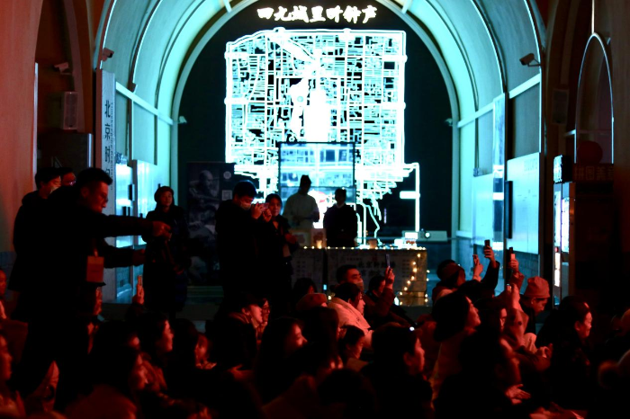 傳統(tǒng)文化如何火起來(lái)？北京鐘鼓樓新年夜探索新方式