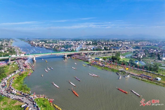 【老街嶄年味 舊貌換新顏】運(yùn)漕古鎮(zhèn):古韻新顏 璀璨千載