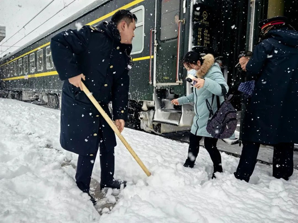 中國(guó)鐵路廣州局供圖