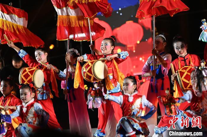 遇見福建:“民”星閃耀賀龍年