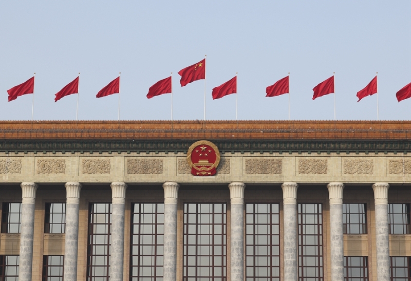 3月7日，全國政協(xié)十四屆二次會議第二場“委員通道”集體采訪活動在北京人民大會堂舉行。（圖源：新華社）