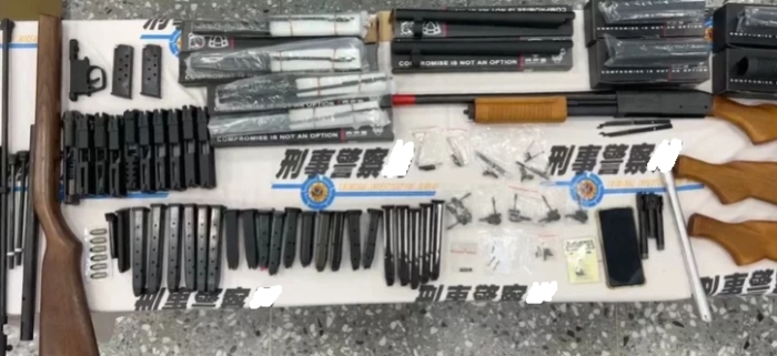 臺(tái)南老牌玩具店涉賣槍零件