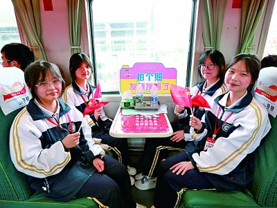 以文塑旅繪新景 且懷詩意赴遠方——湖南推進文化和旅游深度融合發(fā)展 以文塑旅繪新景 且懷詩意赴遠方——湖南推進文化和旅游深度融合發(fā)展