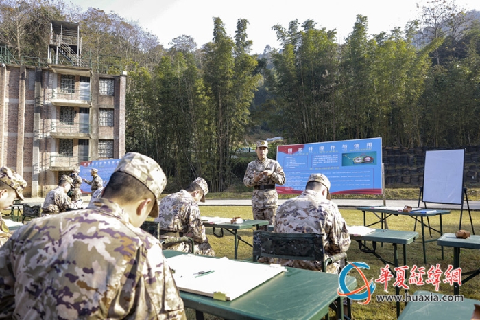 3 指北針操作與使用。毛胤德攝_副本