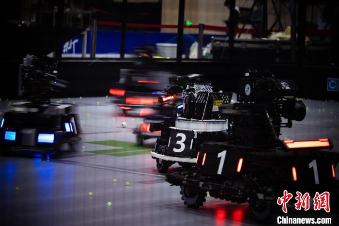 35支隊伍齊聚桂林參加全國大學生機器人大賽