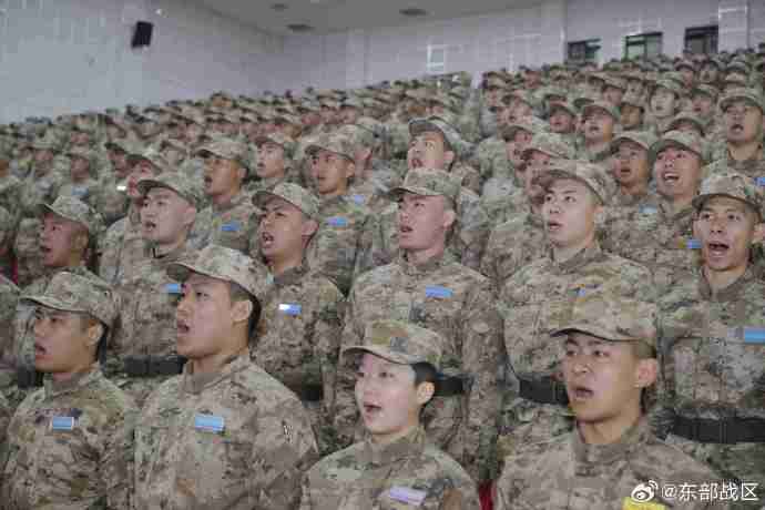 008aq8oQgy1hzx22w6fy7j31lc1280vl