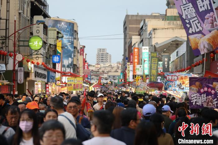臺灣大甲媽祖起駕：當(dāng)繞境“遇上”清明假期